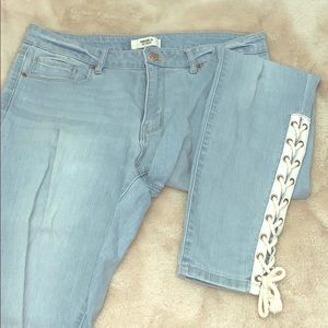 COPY - Light wash Skinny Jeans with Rope Accents